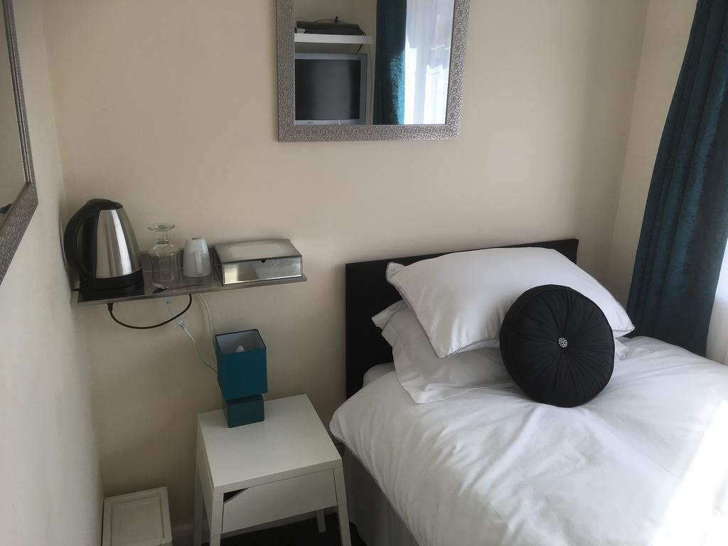 Richmond House Bed & Breakfast นอตติงแฮม ภายนอก รูปภาพ